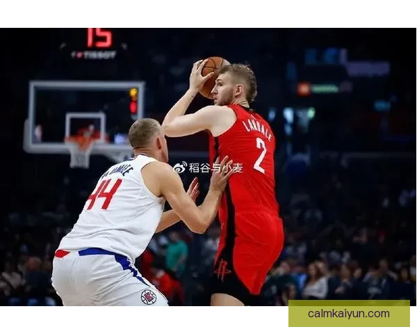 博阿中路渗透表现稳健，继续为球队进攻提供支持