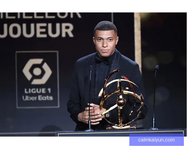 姆巴佩领跑法甲金靴榜，状态回暖持续提升